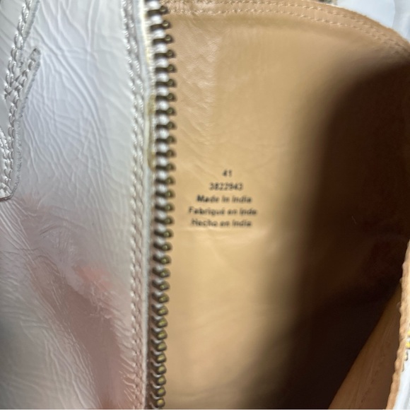Free People New Frontier White Patent Leather Cowboy Boots W/Zip Sz 10/41- EUC - Picture 12 of 13